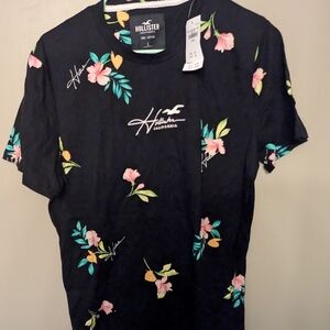 Hollister Black Floral Short Sleeve Tee
